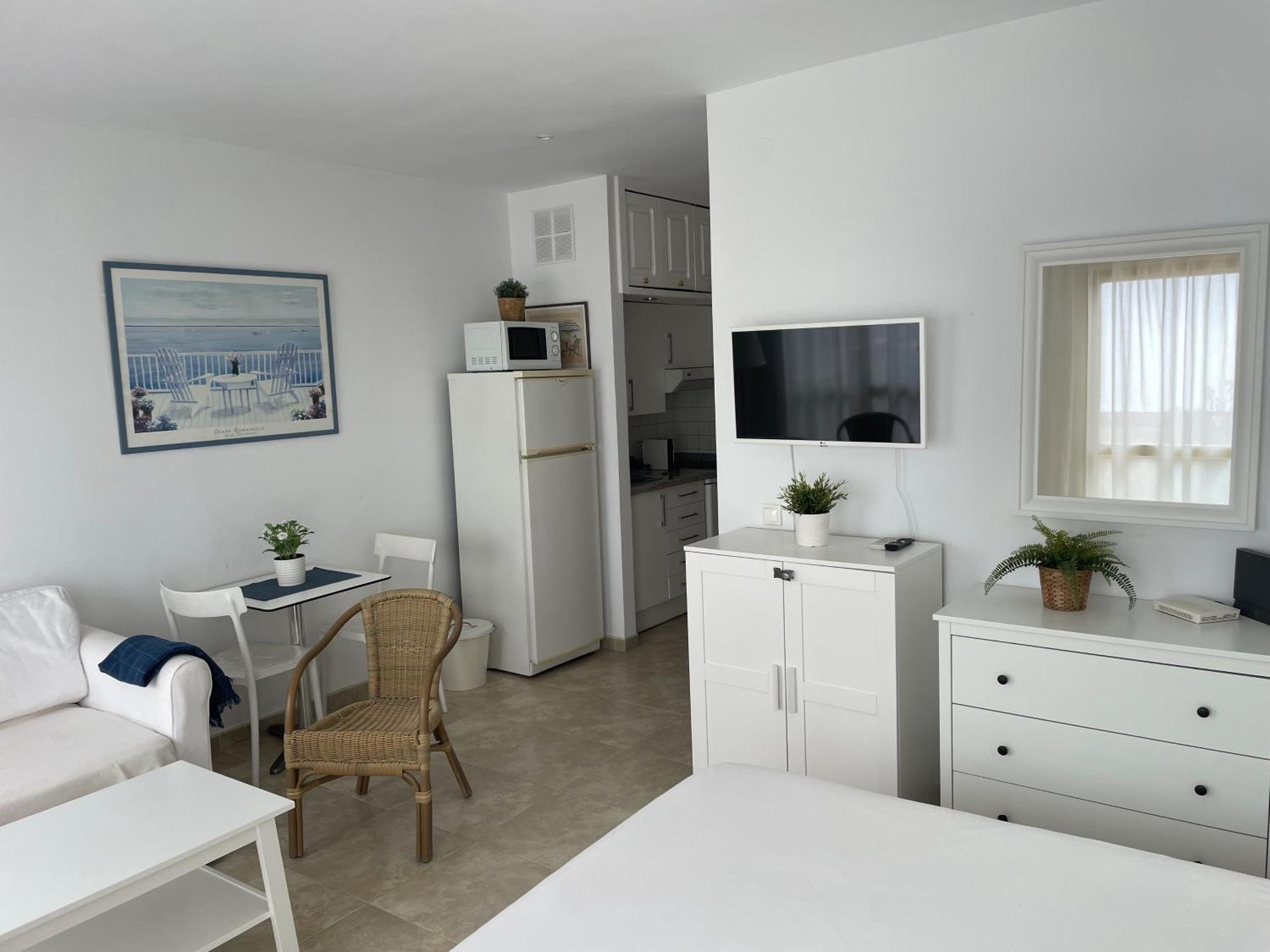 Estudio Con Insuperables Vistas Al Mar: Aparcamiento Marbella Exterior photo