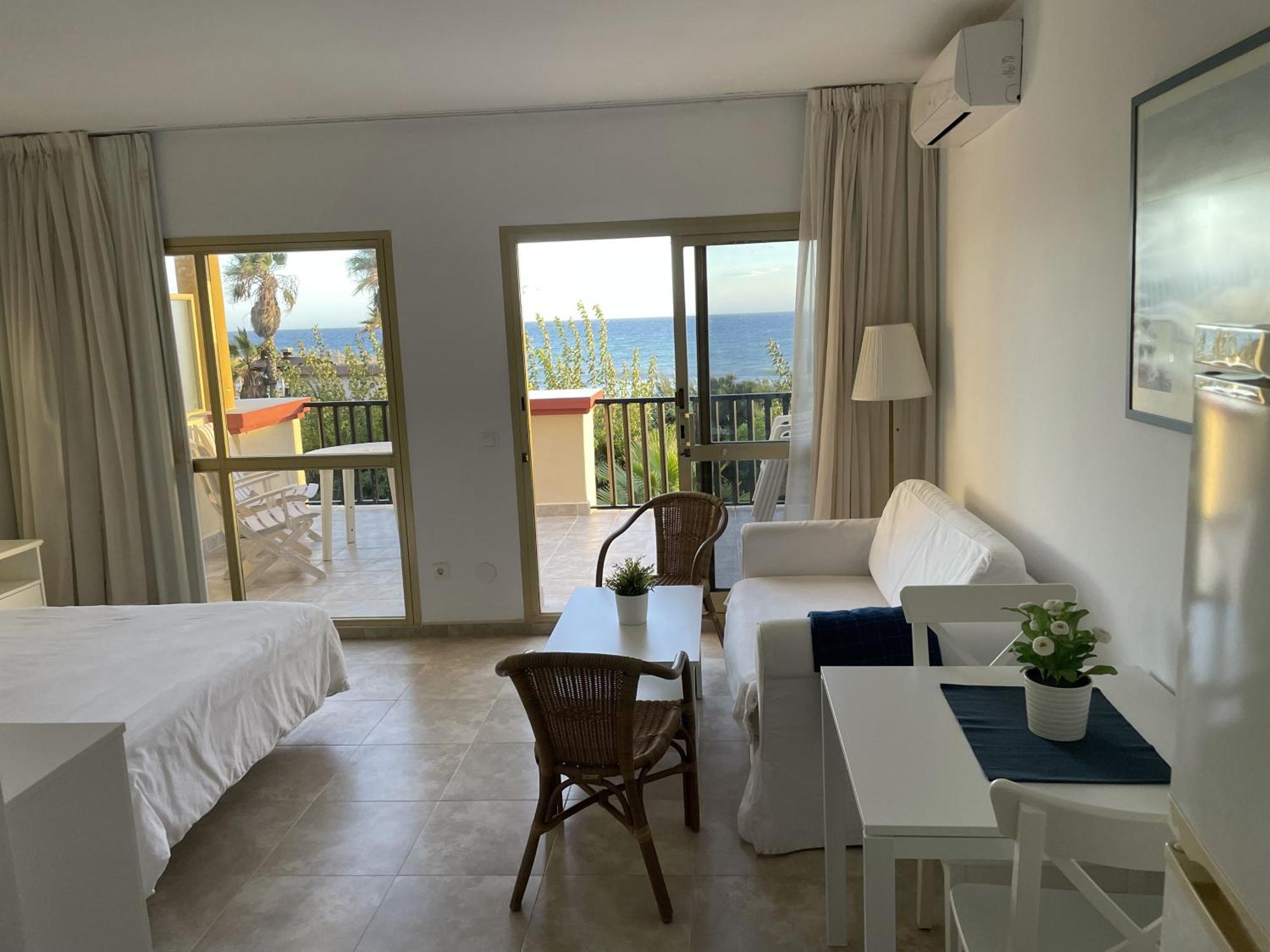 Estudio Con Insuperables Vistas Al Mar: Aparcamiento Marbella Exterior photo